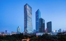 深圳深鐵皇冠假日酒店